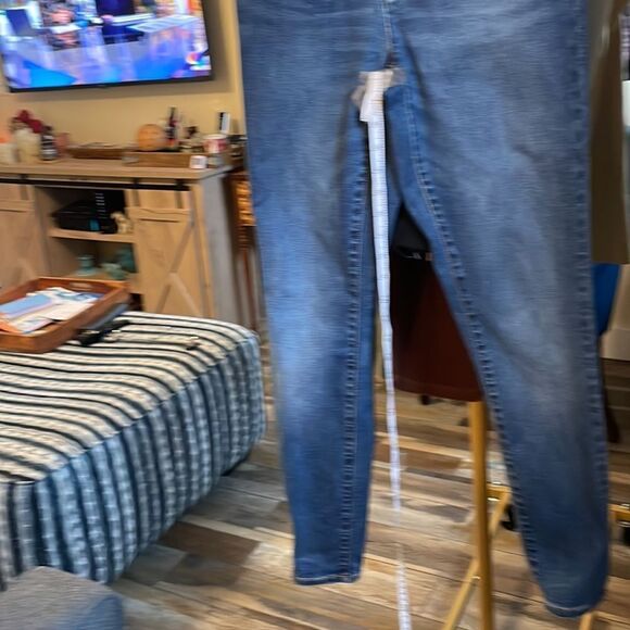 LAND’S END high rise, skinny jean size 4 - Picture 7 of 8